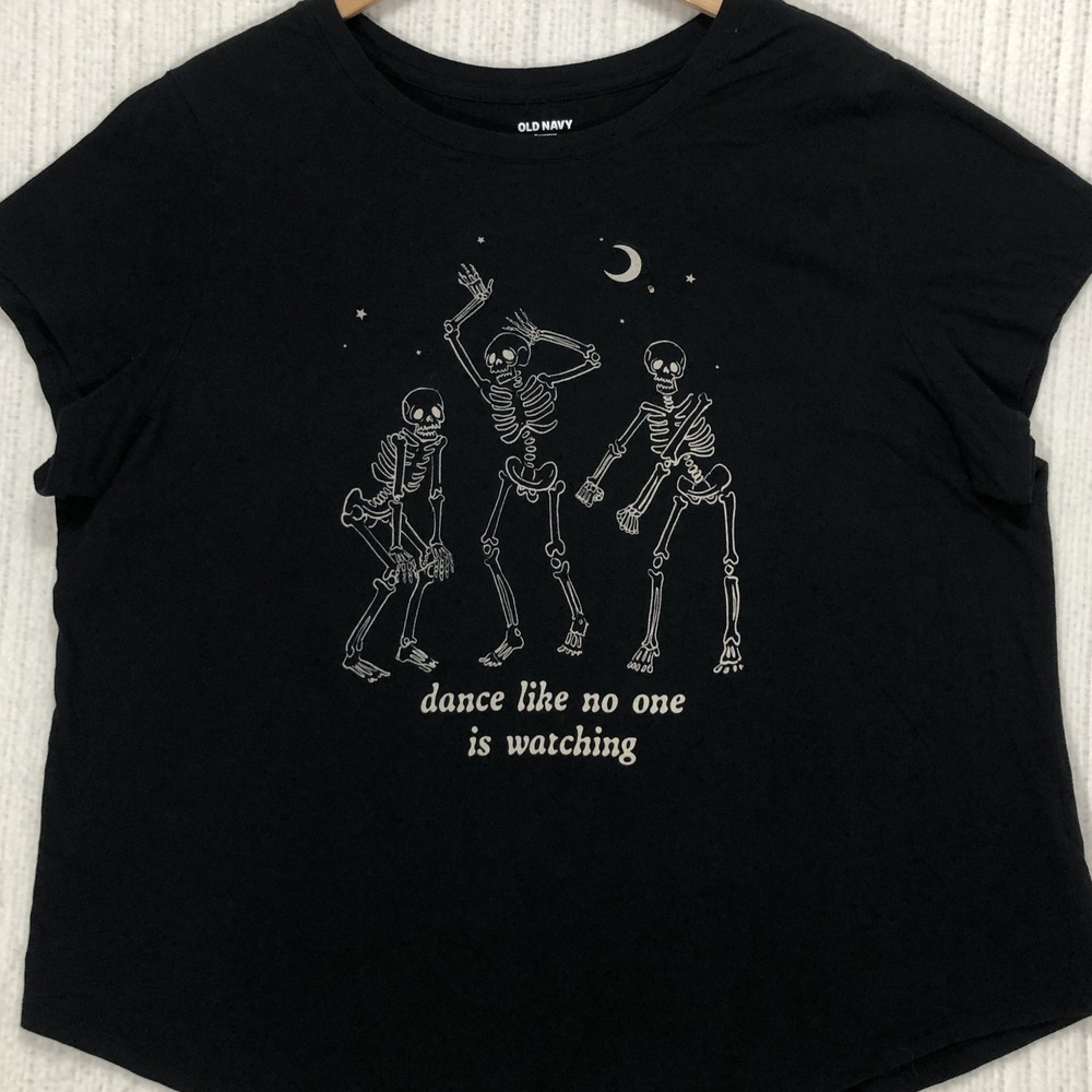 Old Navy Womens XXL Black Dancing Skeletons Graphic T-Shirt Dance Like No One